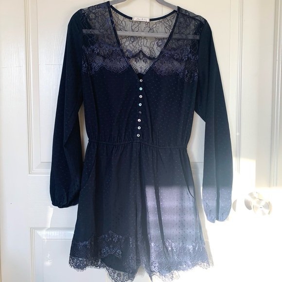 Willow and Clay Long Sleeve Lac Romper Shorts - Picture 9 of 9